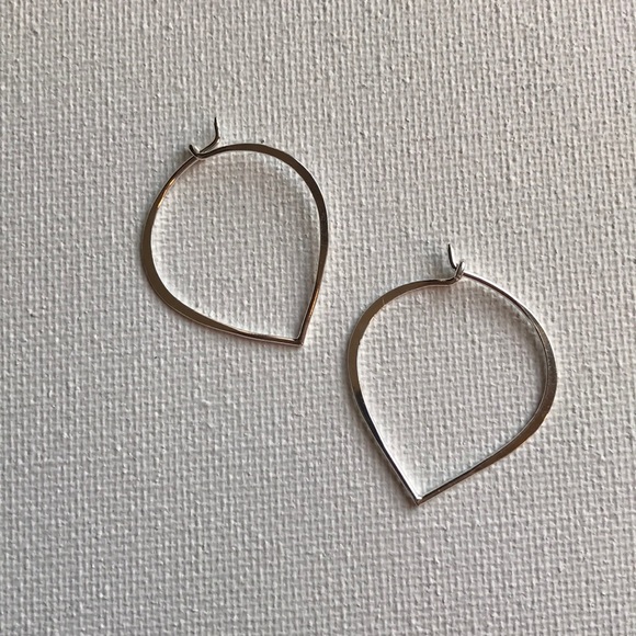 Sterling Silver Lotus Hoop Earrings NEW - Picture 3 of 6